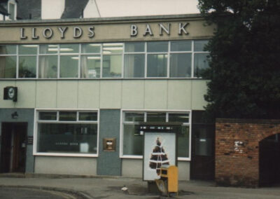 Stanford Le Hope - Lloyds Bank, 1987 to 1988